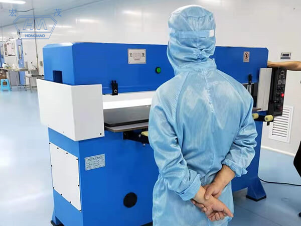 汽车用品裁断机生产